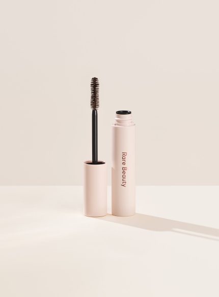 Perfect Strokes Universal Volumizing Mascara - Brown